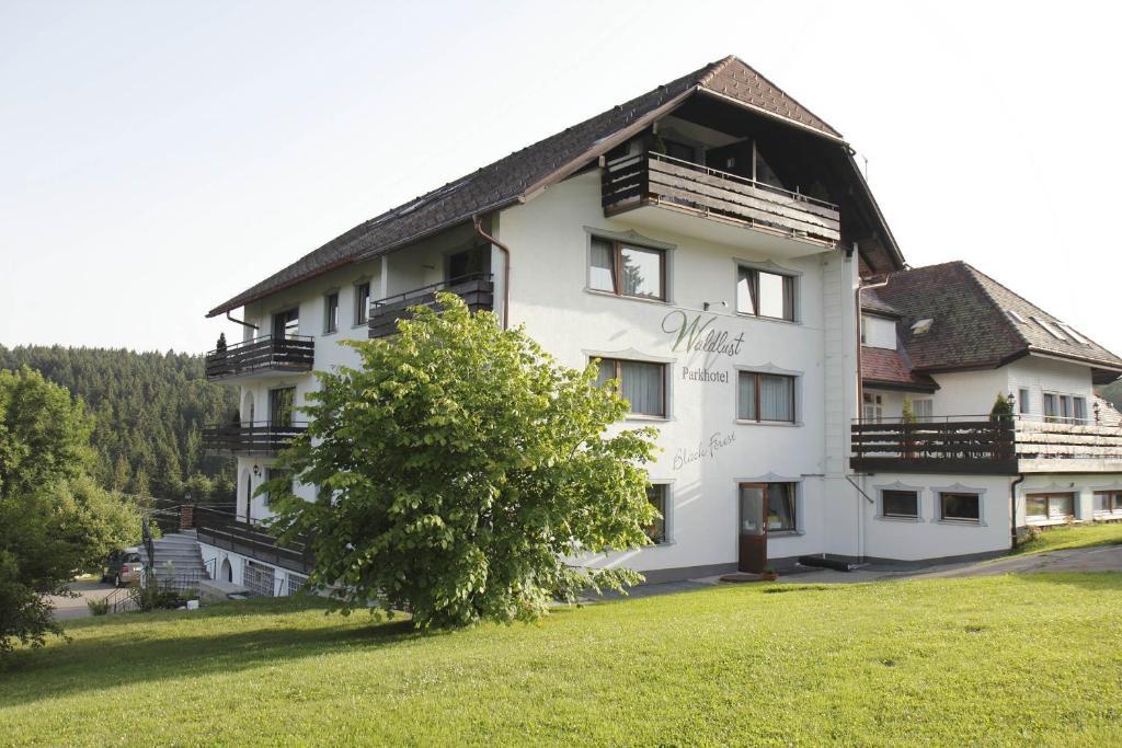Parkhotel Waldlust Häusern Exterior foto